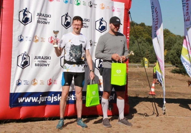 
Jarosław Rybczyński 1 miejsce w kategorii wiekowej w zawodach Jura Trail. Fot. Archiwum
